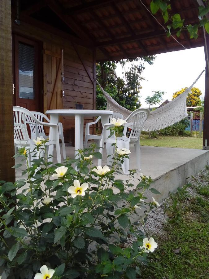Bangalo Kontiki Chalet *